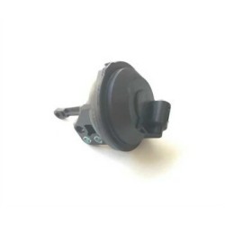 BMW B37 B47 N47N حامل مبيت فلتر الهواء الأيمن 13718515794