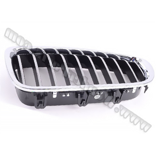 BMW F10LCI F11LCI مصبغة يمين 51137412324