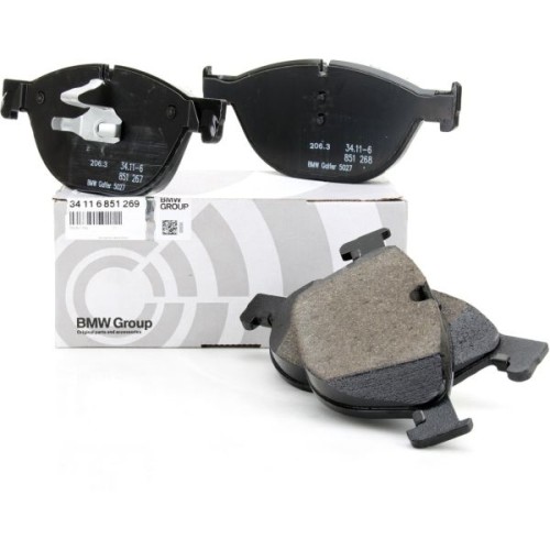 Bmw 5 Series F10 Case 530d مجموعة وسادات الفرامل الأمامية OEM 34116851269