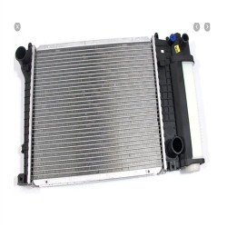 Radiador BMW E36 E34 8mk376711591 Cr264000s 17111247436