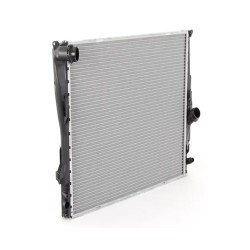 Radiador Bmw E81 E87-E82 E90 E84 E89 X1 Z4 8mk376782071 Cr1711000p 17117562079