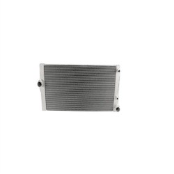 Radiador de agua BMW F10 F11 F01 F02 F12 F13 8mk376755371 Cr1147000p 17118509175