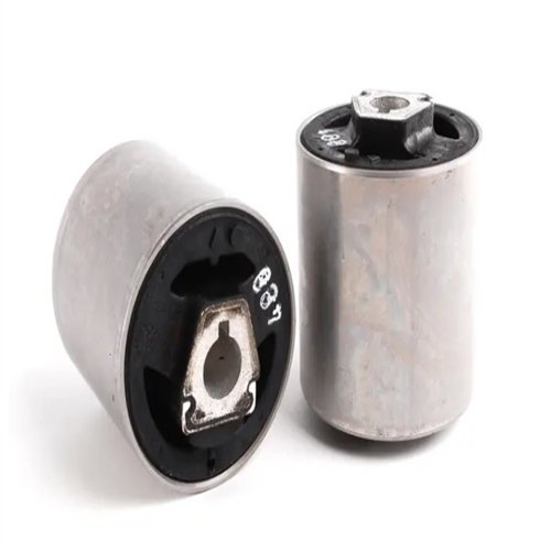مجموعة البطانة الأمامية BMW Swing E83 X3 8300037300 31120307882